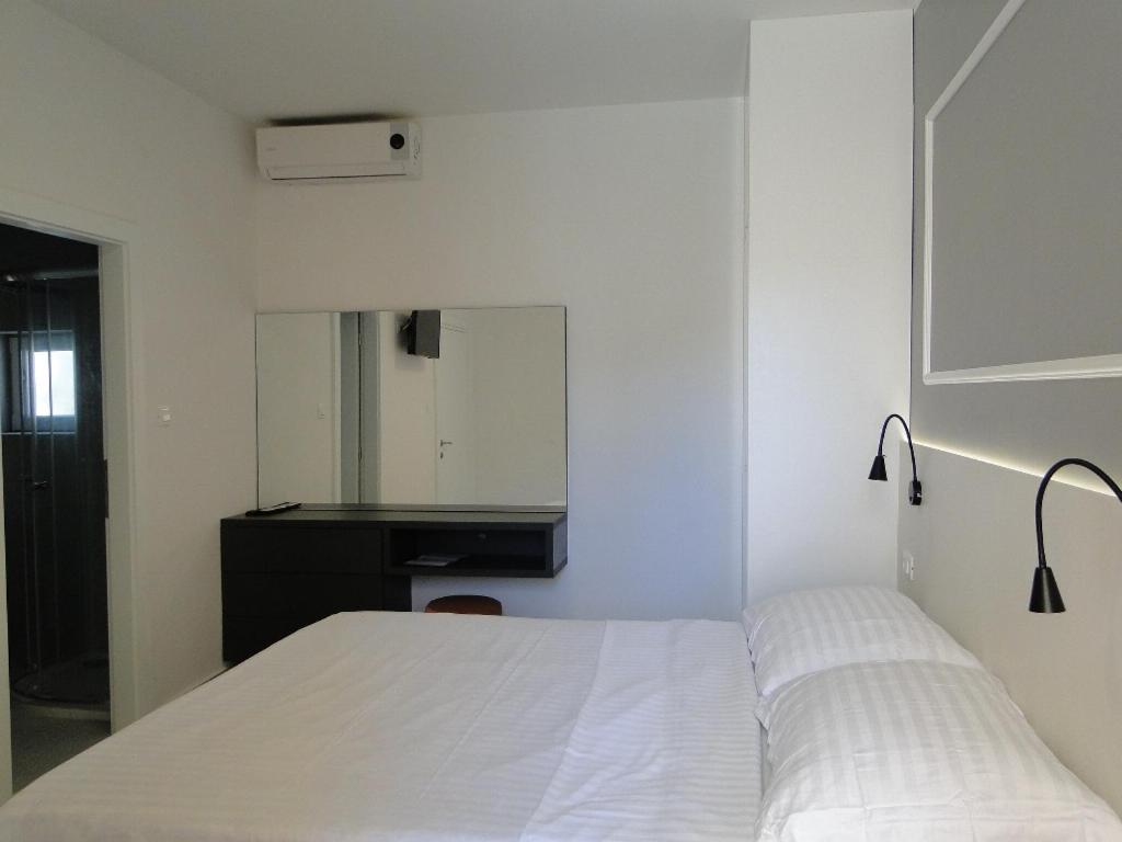 פרימוסטן Rooms Tepli Bok מראה חיצוני תמונה