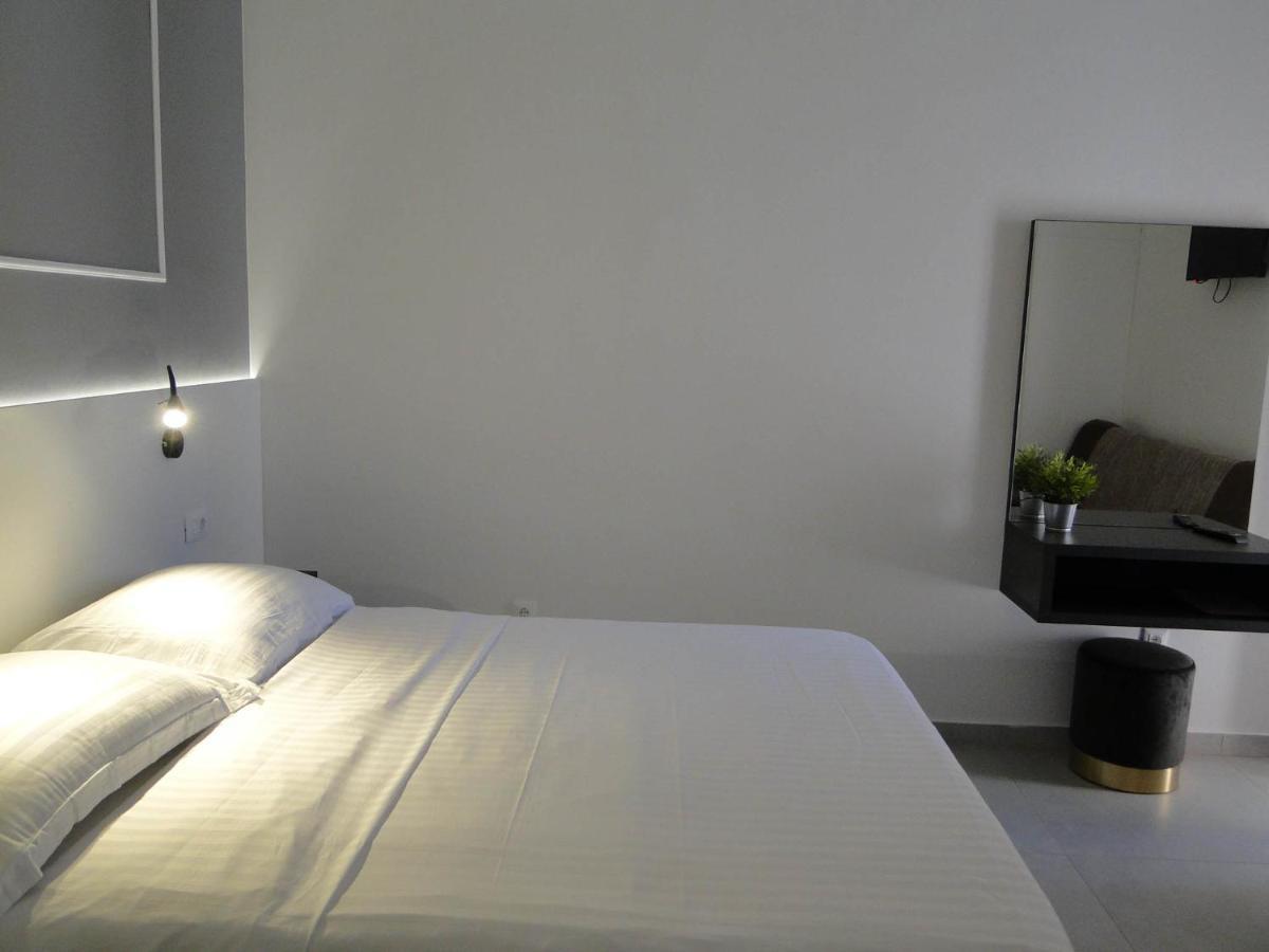 פרימוסטן Rooms Tepli Bok מראה חיצוני תמונה