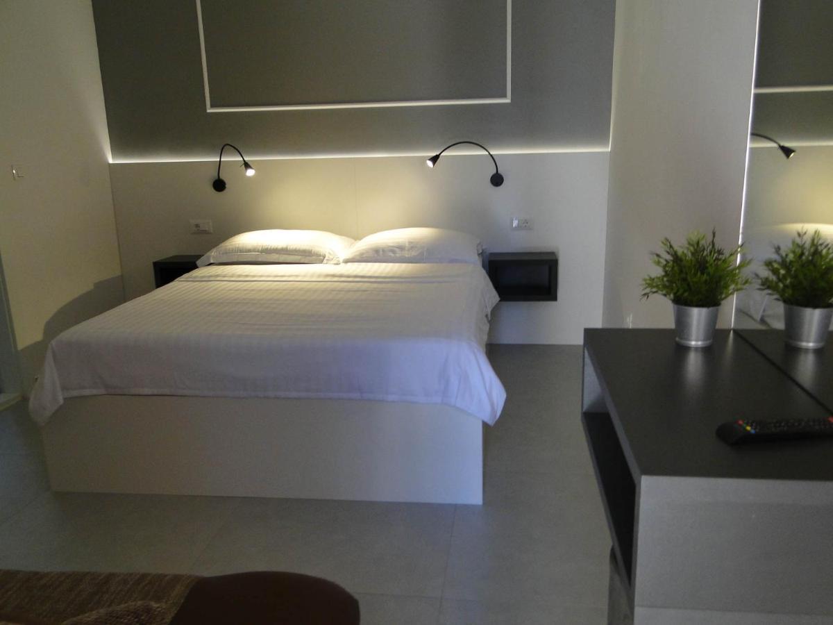 פרימוסטן Rooms Tepli Bok מראה חיצוני תמונה